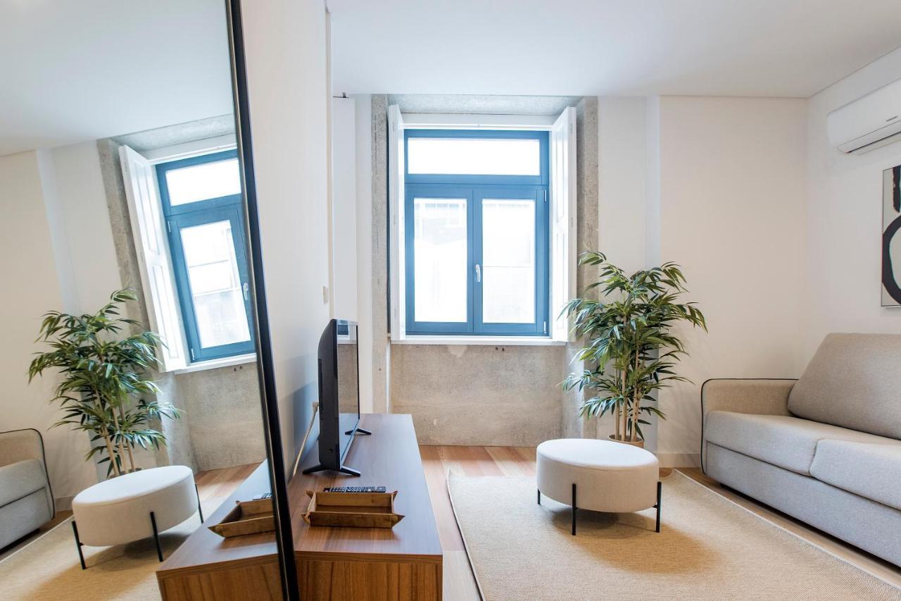 Downtown Wonder Flat W/ Ac By Lovelystay Porto Exteriér fotografie